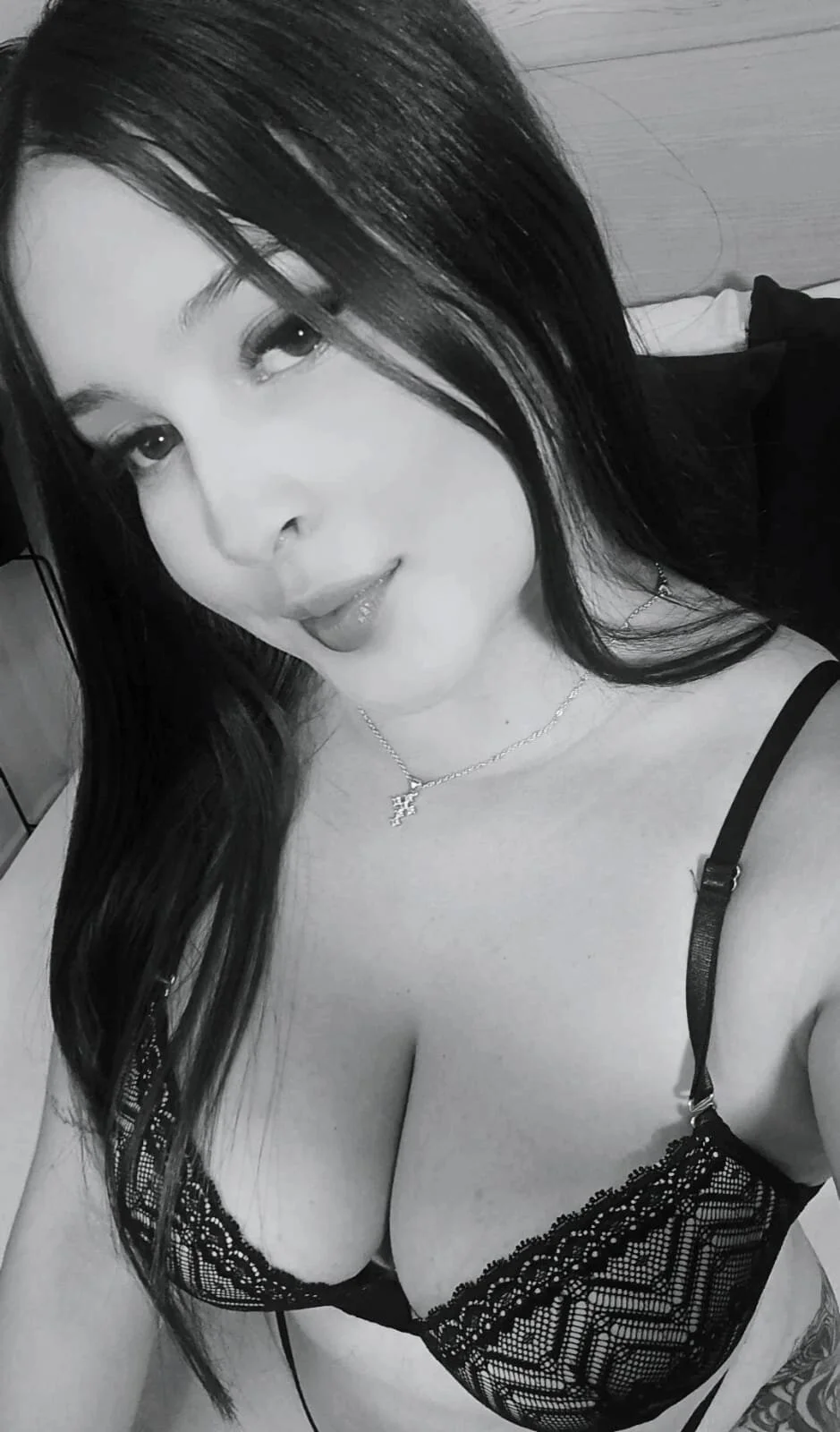 XXX Porn Photo of Nude lili_cardenas_ 14