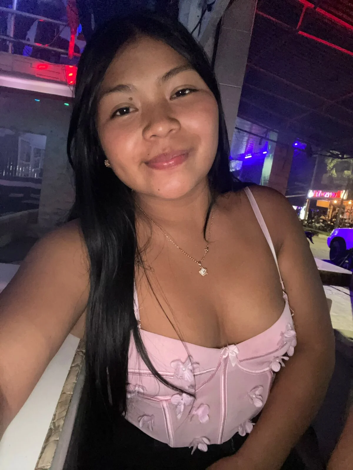 XXX Porn Photo of Nude emily_lewiss037 2