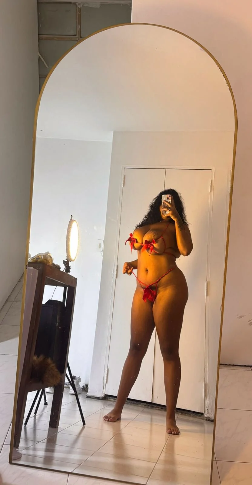 XXX Porn Photo of Nude leyla_dikens_ 1