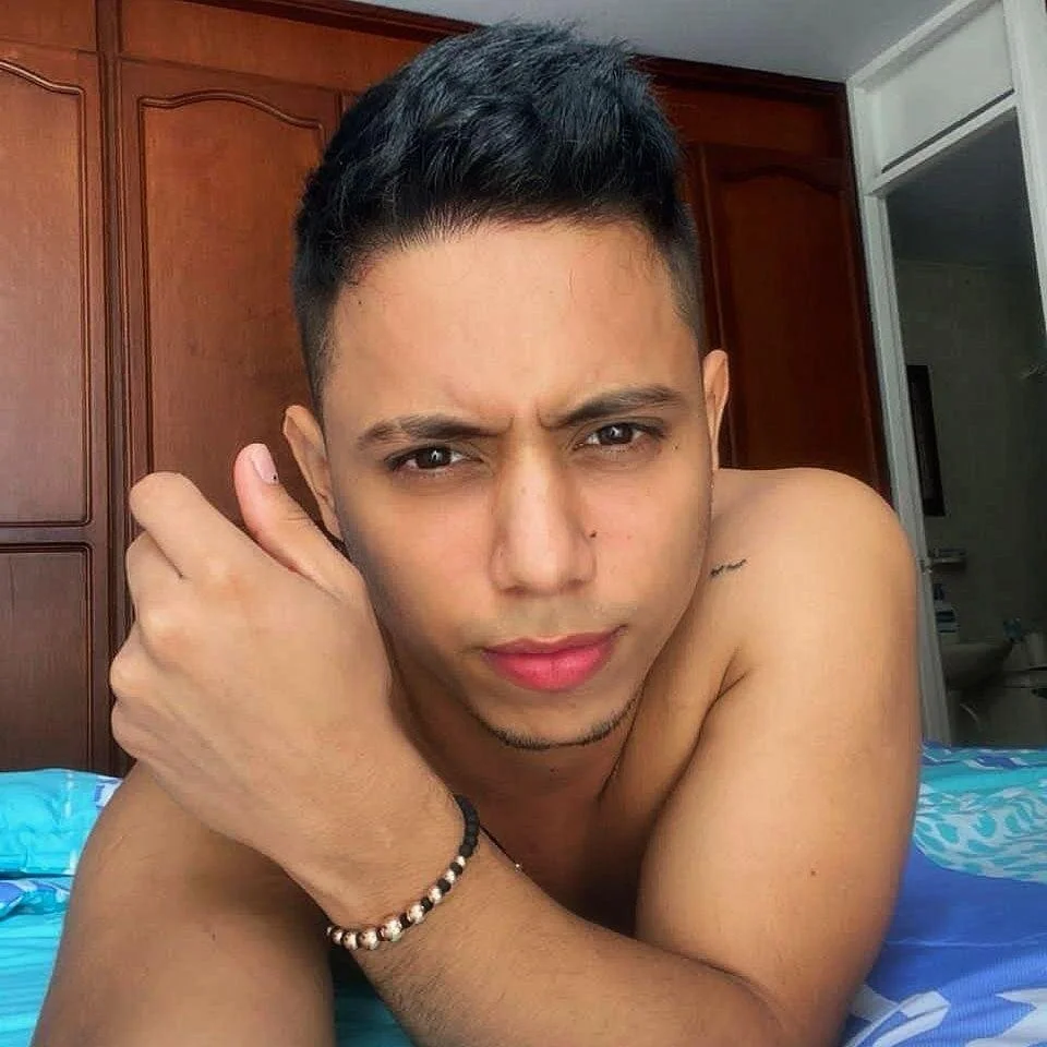 XXX Porn Photo of Nude Gael_Velaryx 18