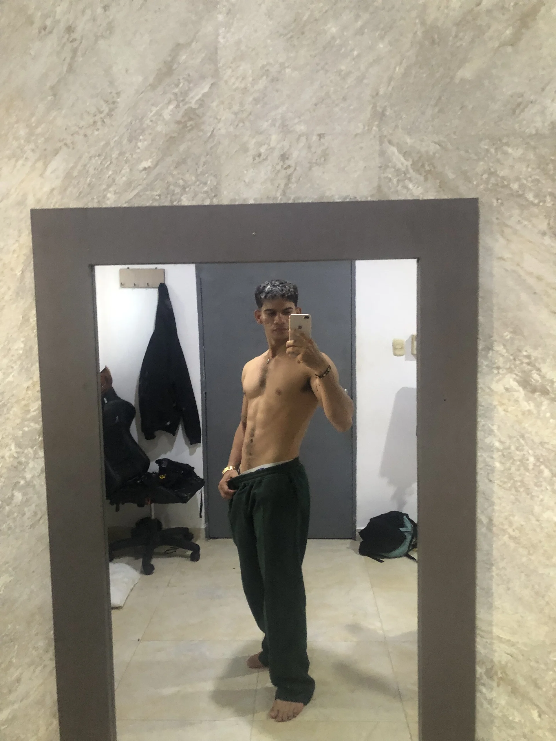 XXX Porn Photo of Nude ANDRES_STUD 6