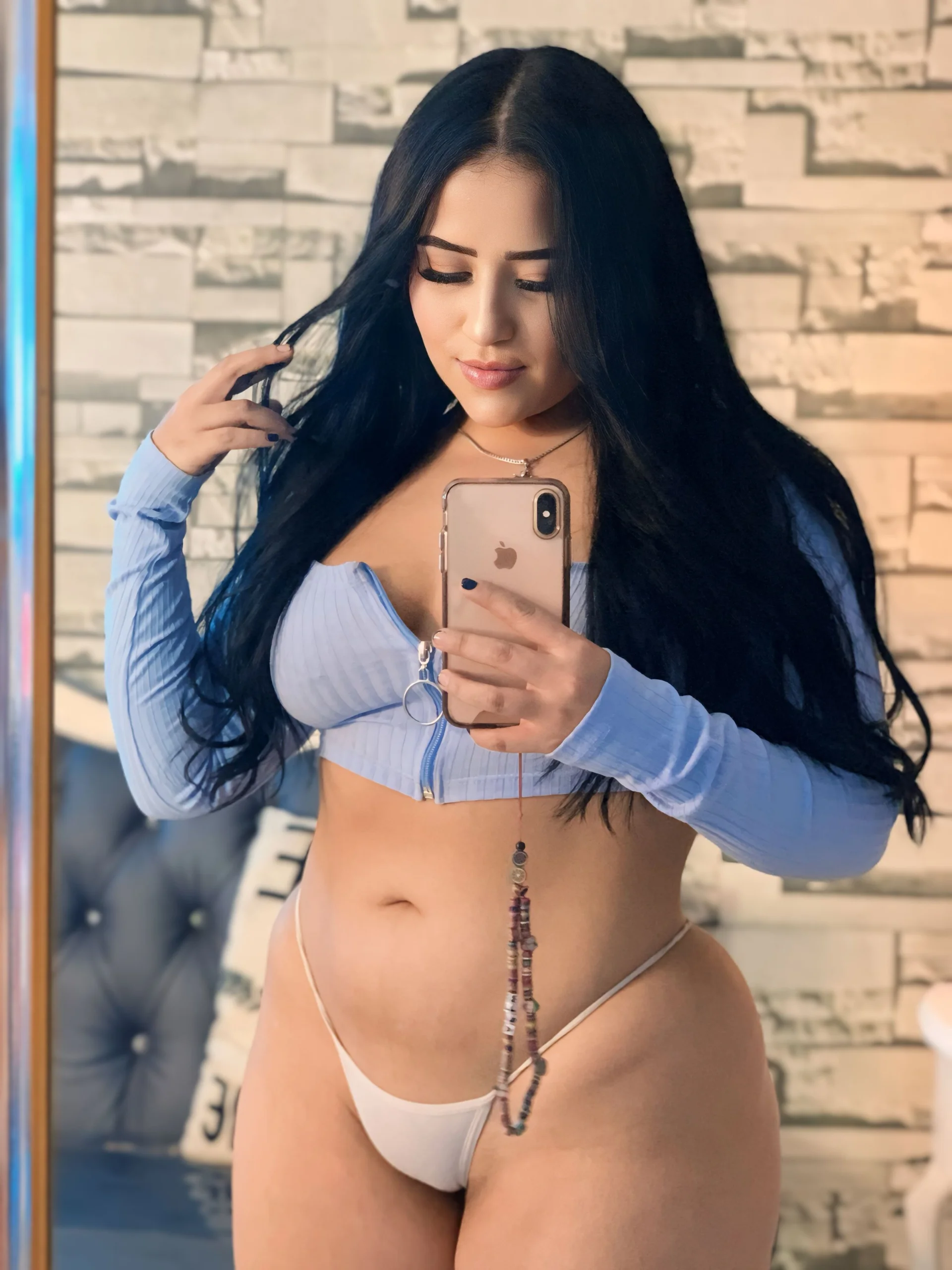 XXX Porn Photo of Nude Miss_Ivy4 10
