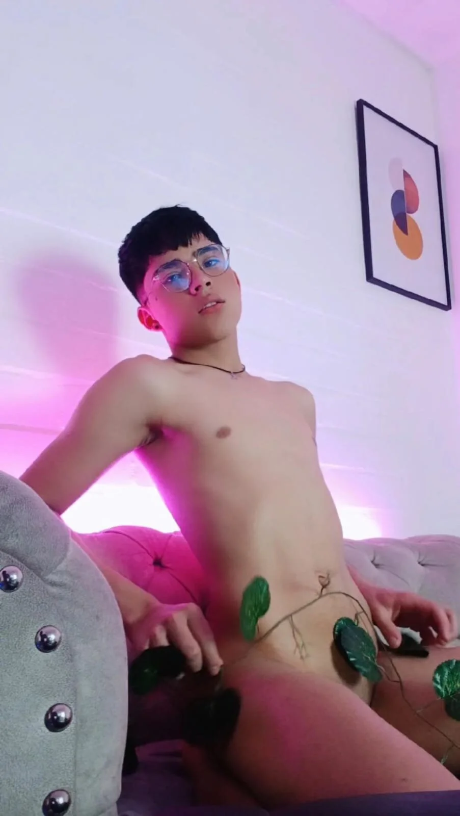 XXX Porn Photo of Nude Lucass_love 4
