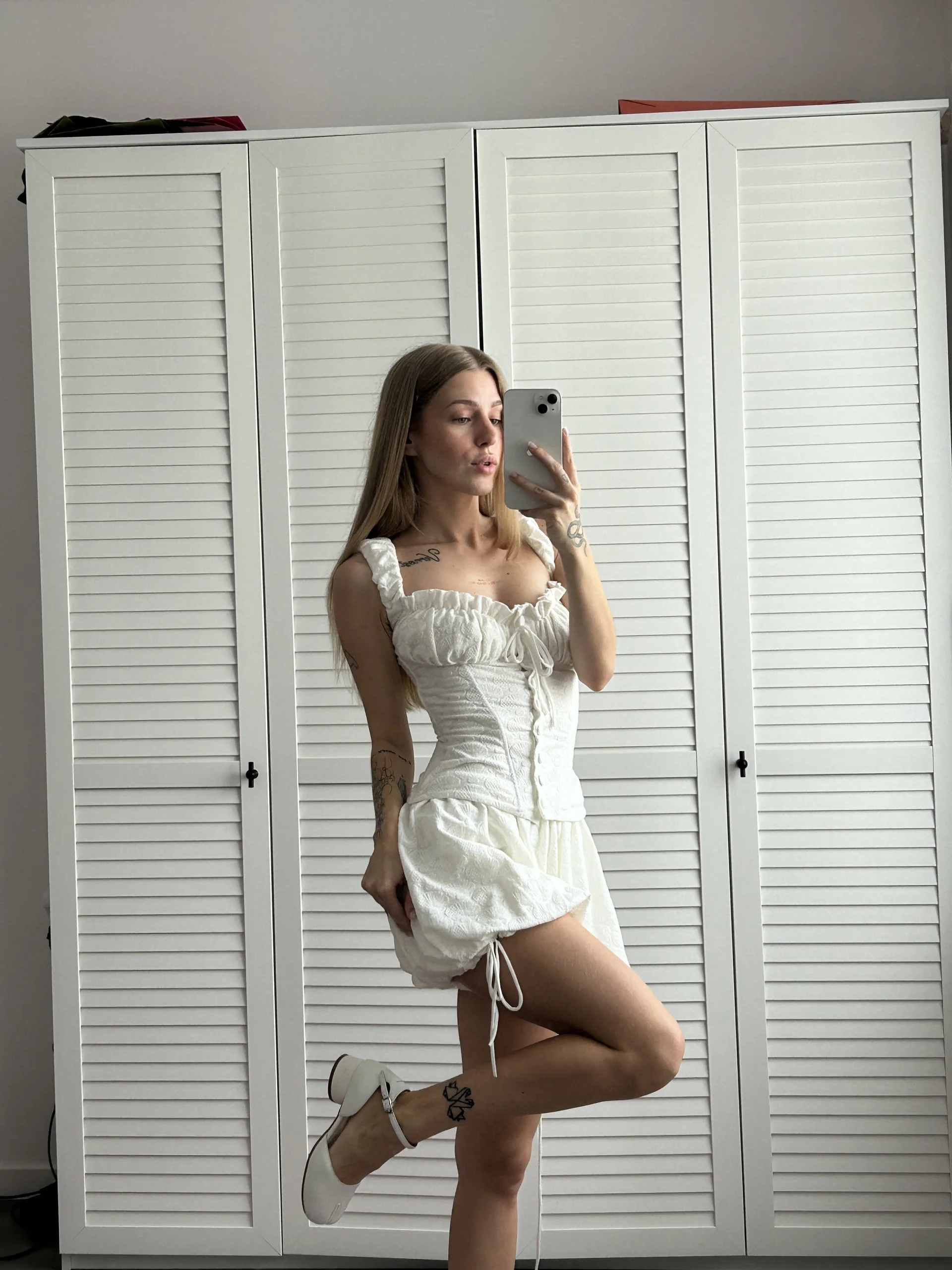 XXX Porn Photo of Nude kira_mia 13