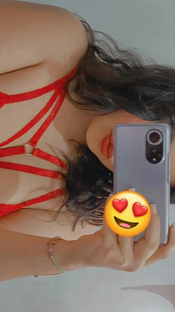 XXX Porn Photo of Nude Queen_Lola 8