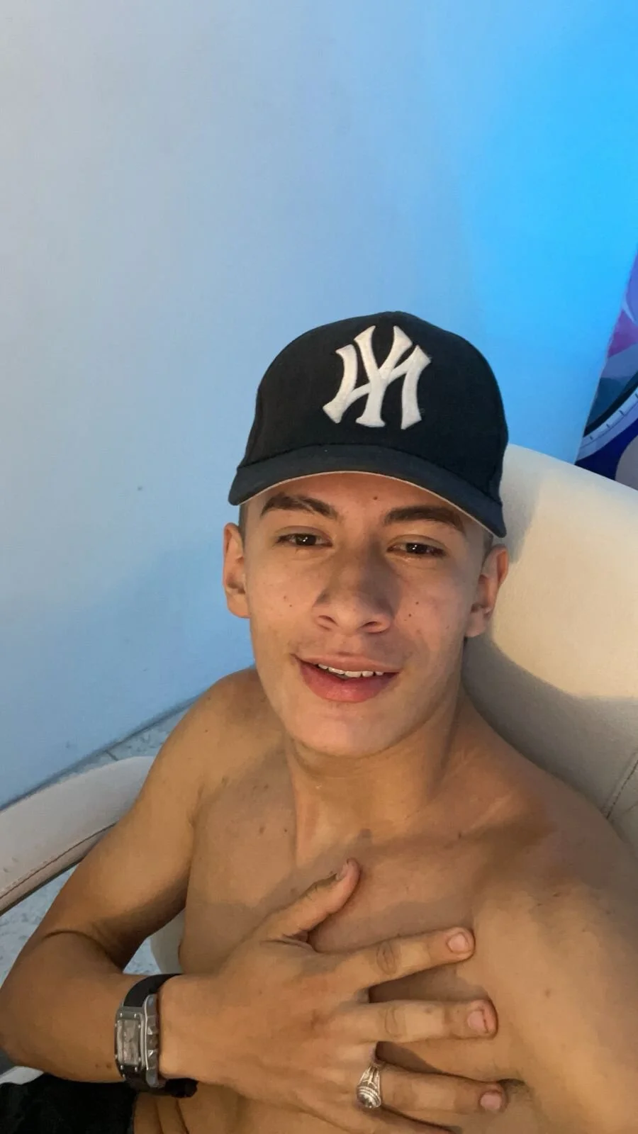 XXX Porn Photo of Nude Jereth_Boy 3