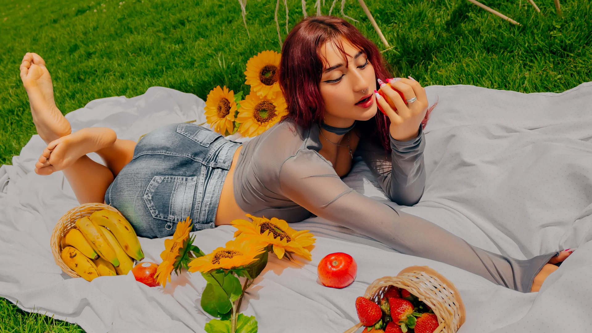 XXX Porn Photo of Nude miia__baker 9