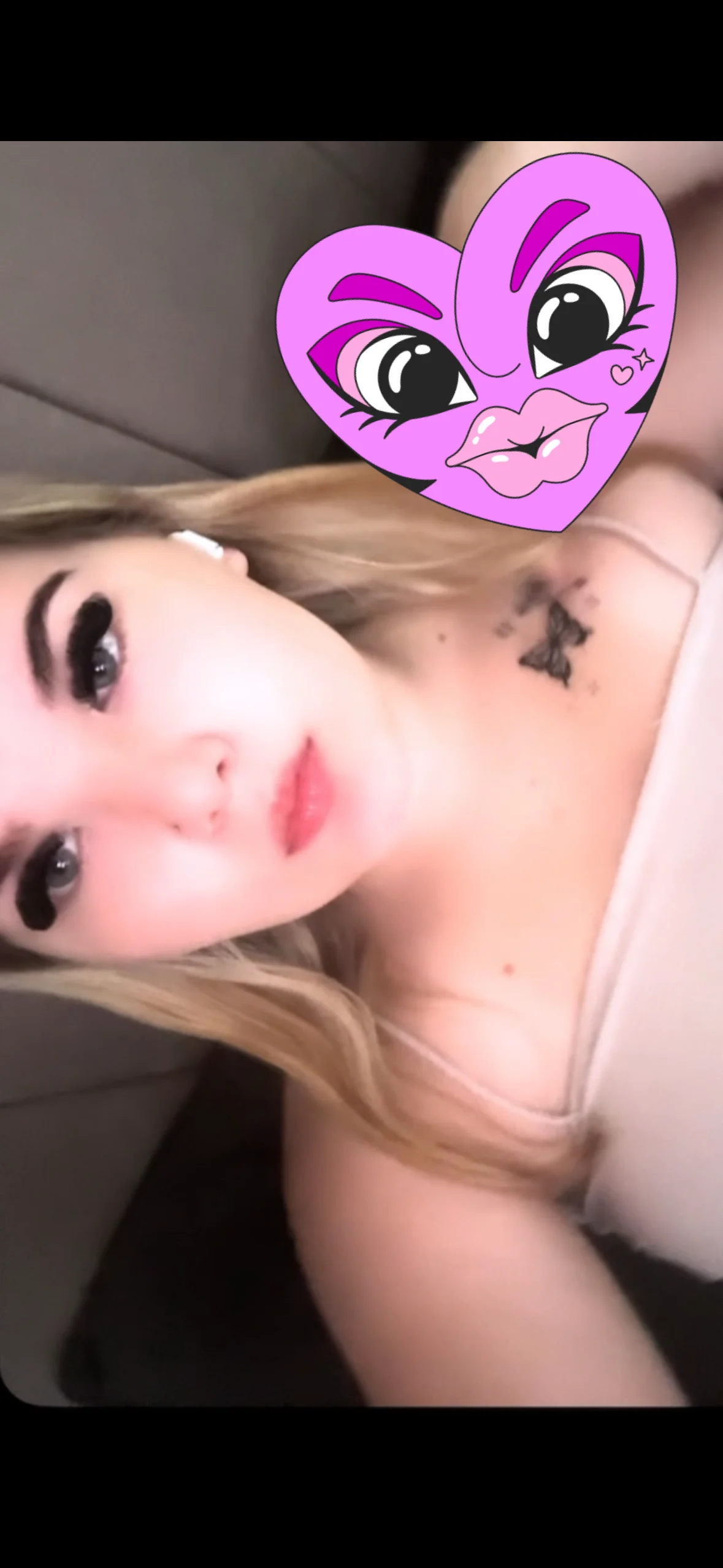 XXX Porn Photo of Nude urslutxo 3