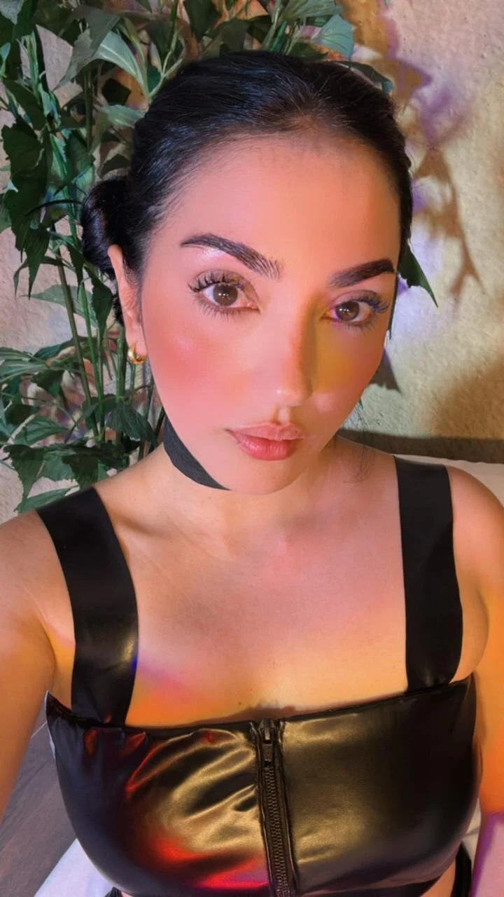 XXX Porn Photo of Nude LIAH_IZUMI 3
