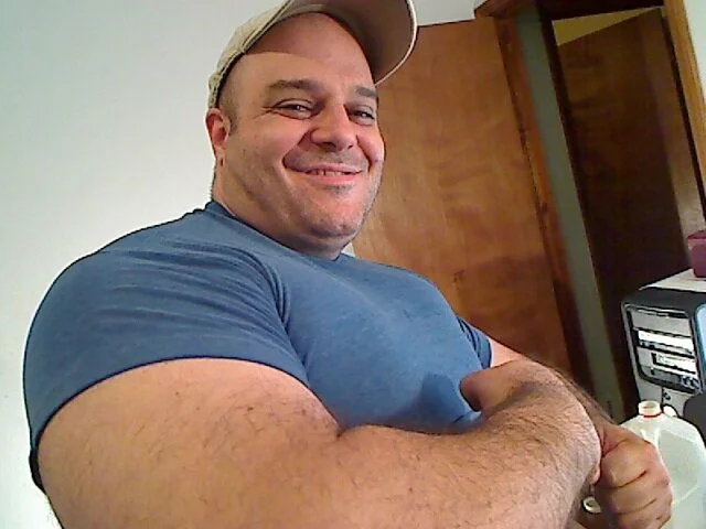 XXX Porn Photo of Nude bullmusclejoe 31