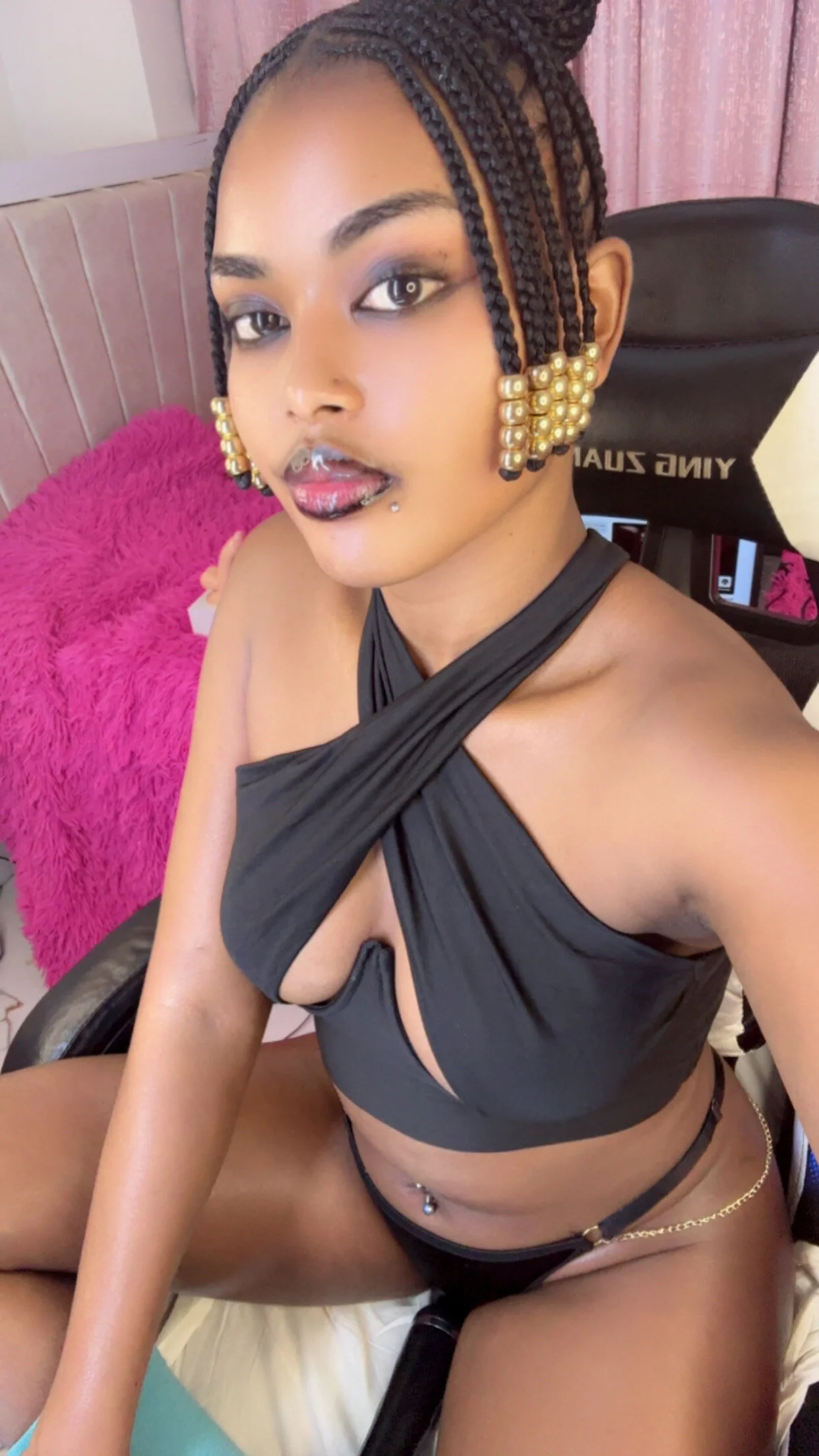 XXX Porn Photo of Nude Pretty-shally 1