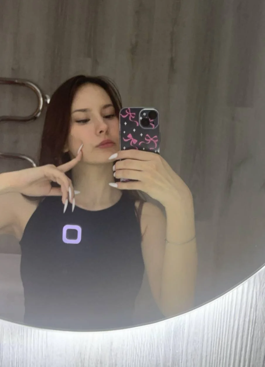 XXX Porn Photo of Nude emmelieflorence 33