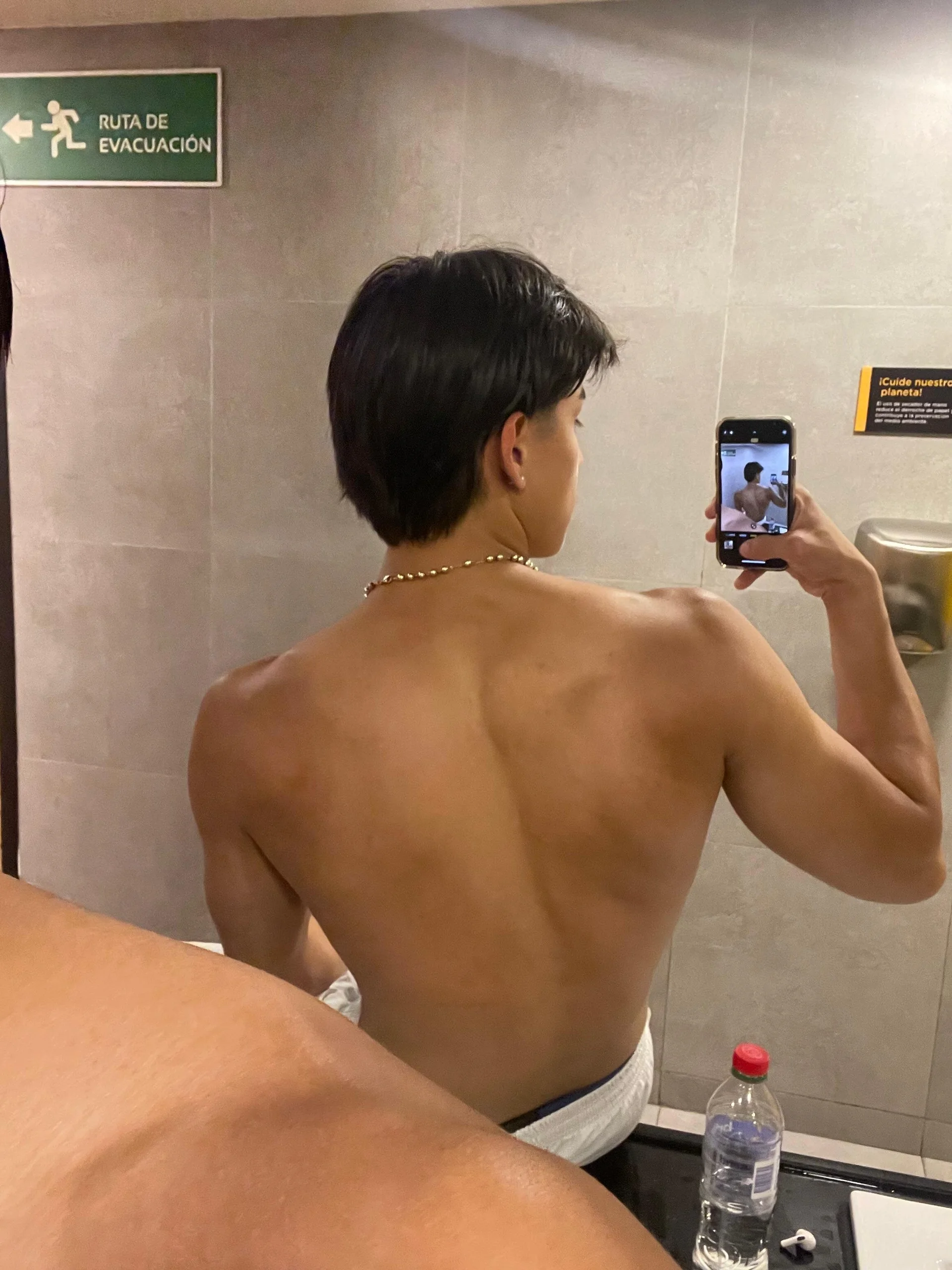 XXX Porn Photo of Nude Lander_Cruz 5