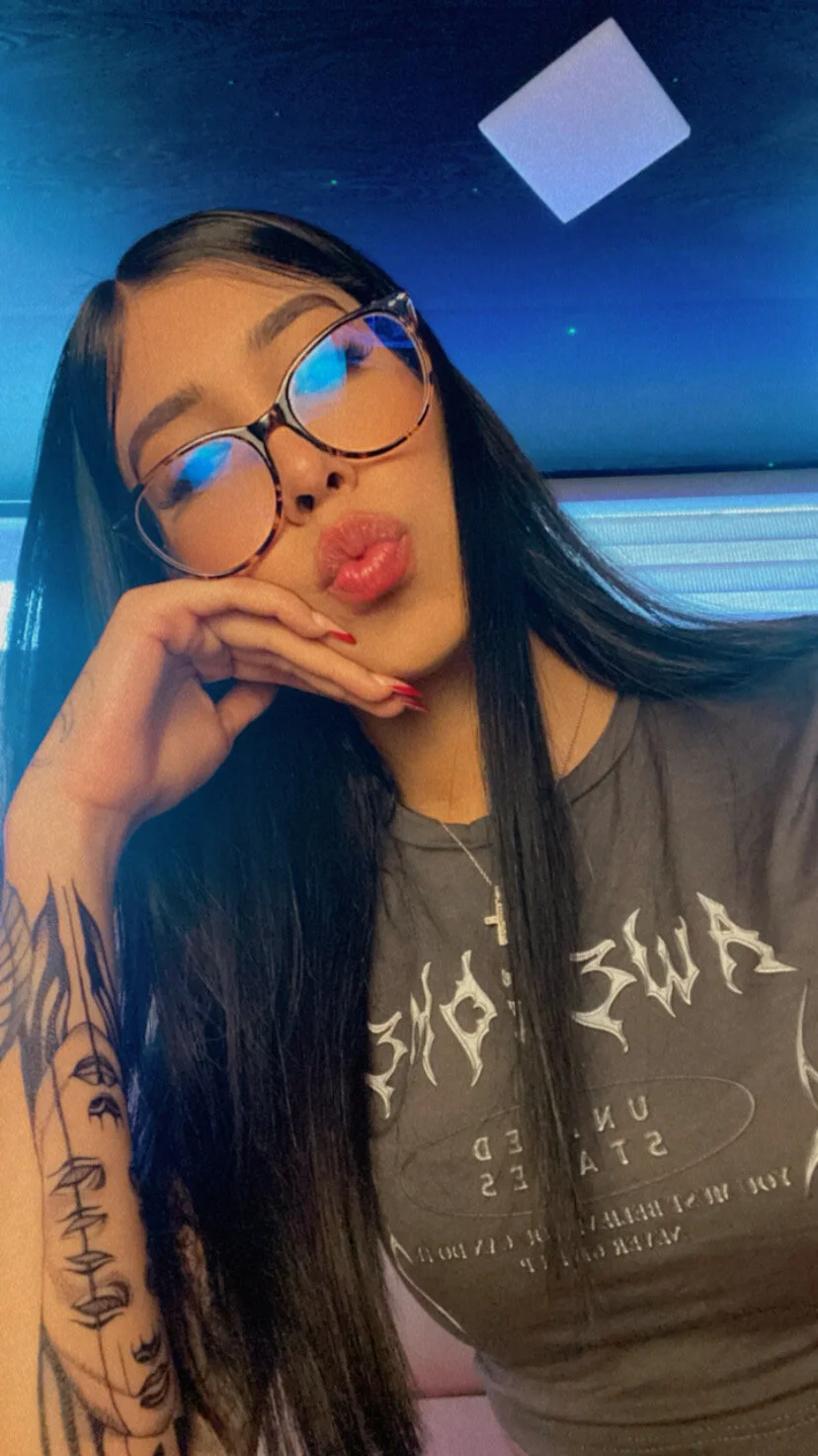 XXX Porn Photo of Nude Mis__lola 40