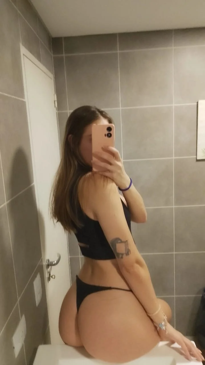 XXX Porn Photo of Nude Noracherry 4