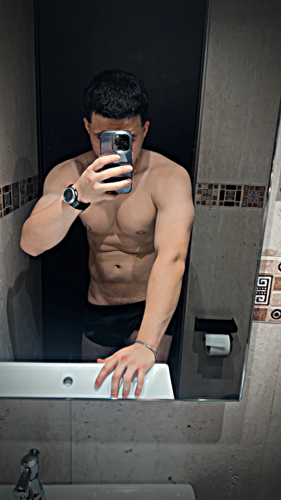 XXX Porn Photo of Nude Alexander_Connor 8