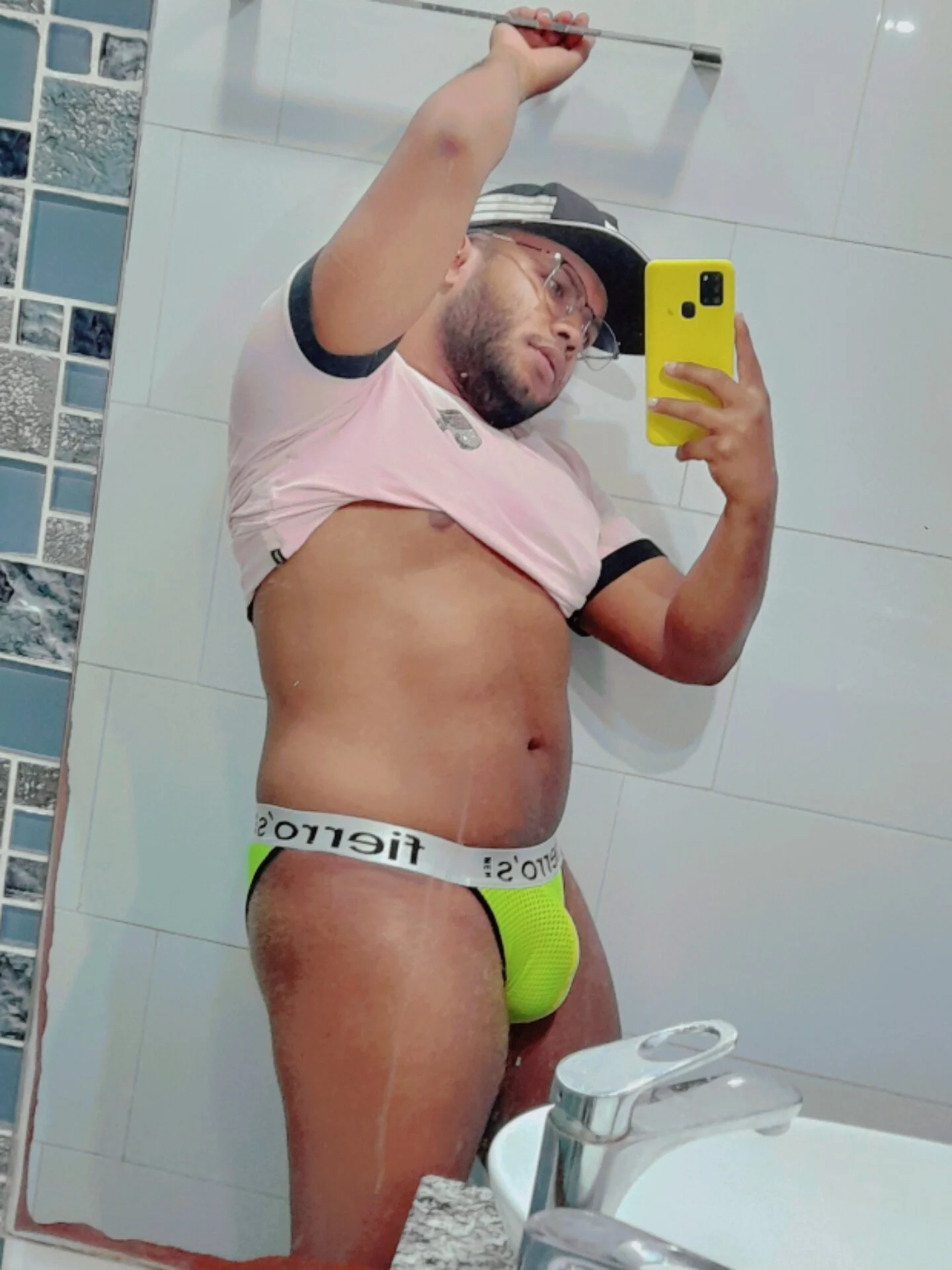 XXX Porn Photo of Nude dave_banks 4