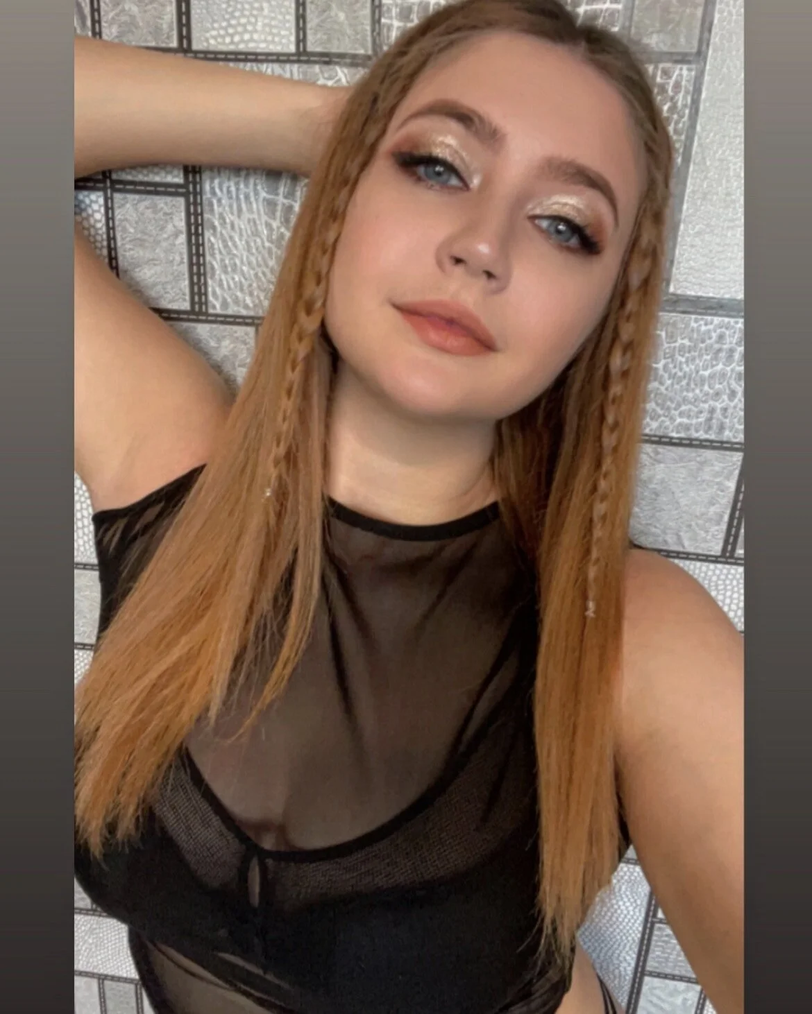 XXX Porn Photo of Nude oliviiaa 13