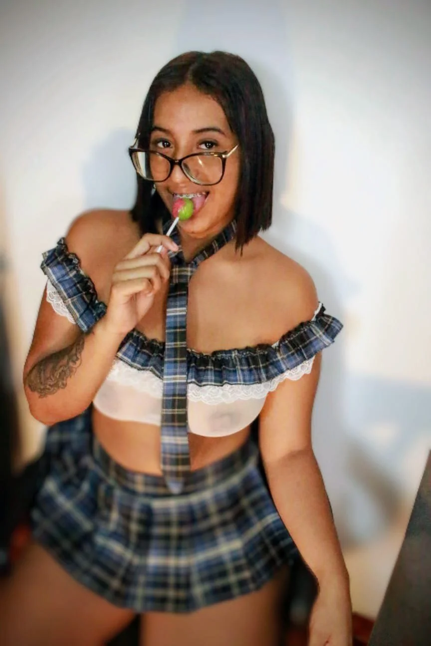 XXX Porn Photo of Nude vfridaper 24