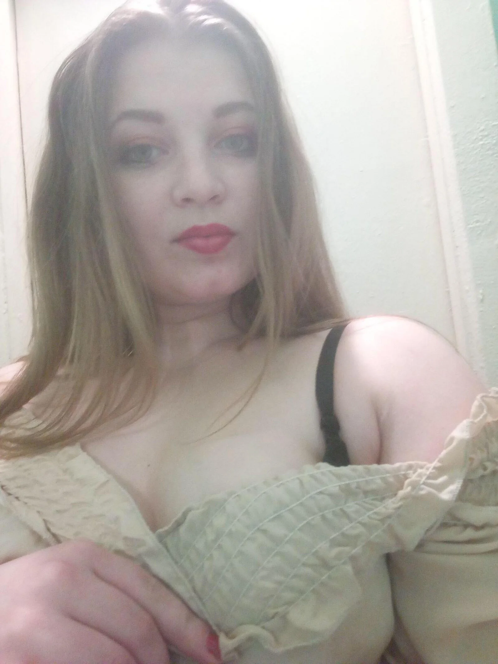 XXX Porn Photo of Nude Elizabeth_Meow 20