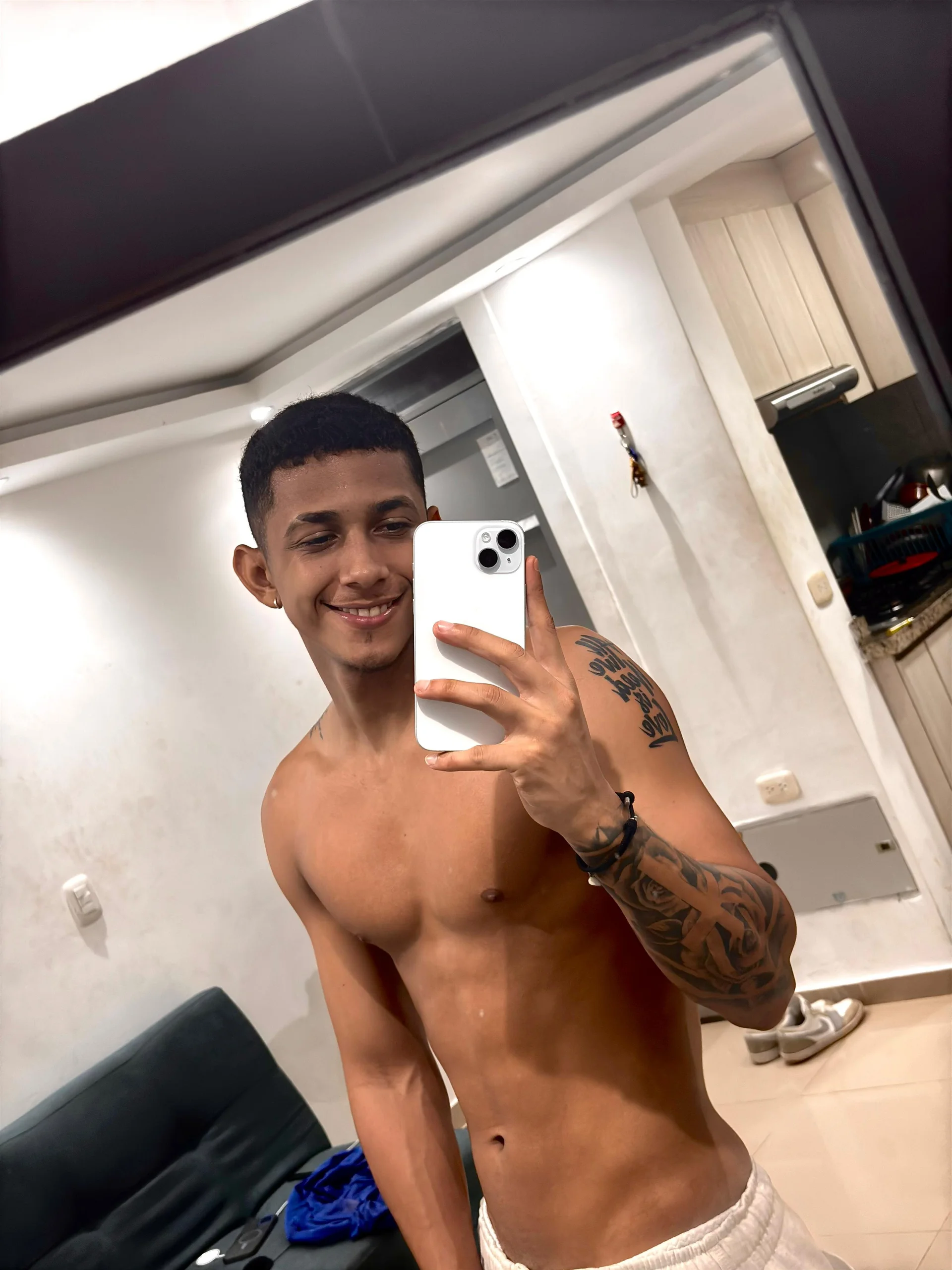 XXX Porn Photo of Nude dominic_smith_ 13
