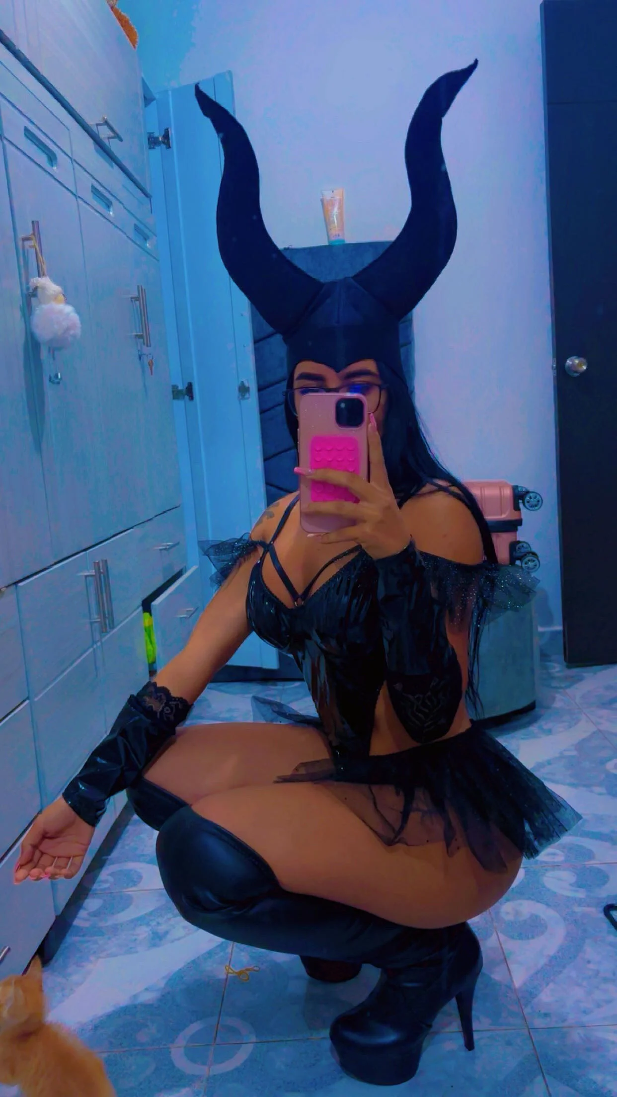 XXX Porn Photo of Nude Indulgent_FetishesXXX 1