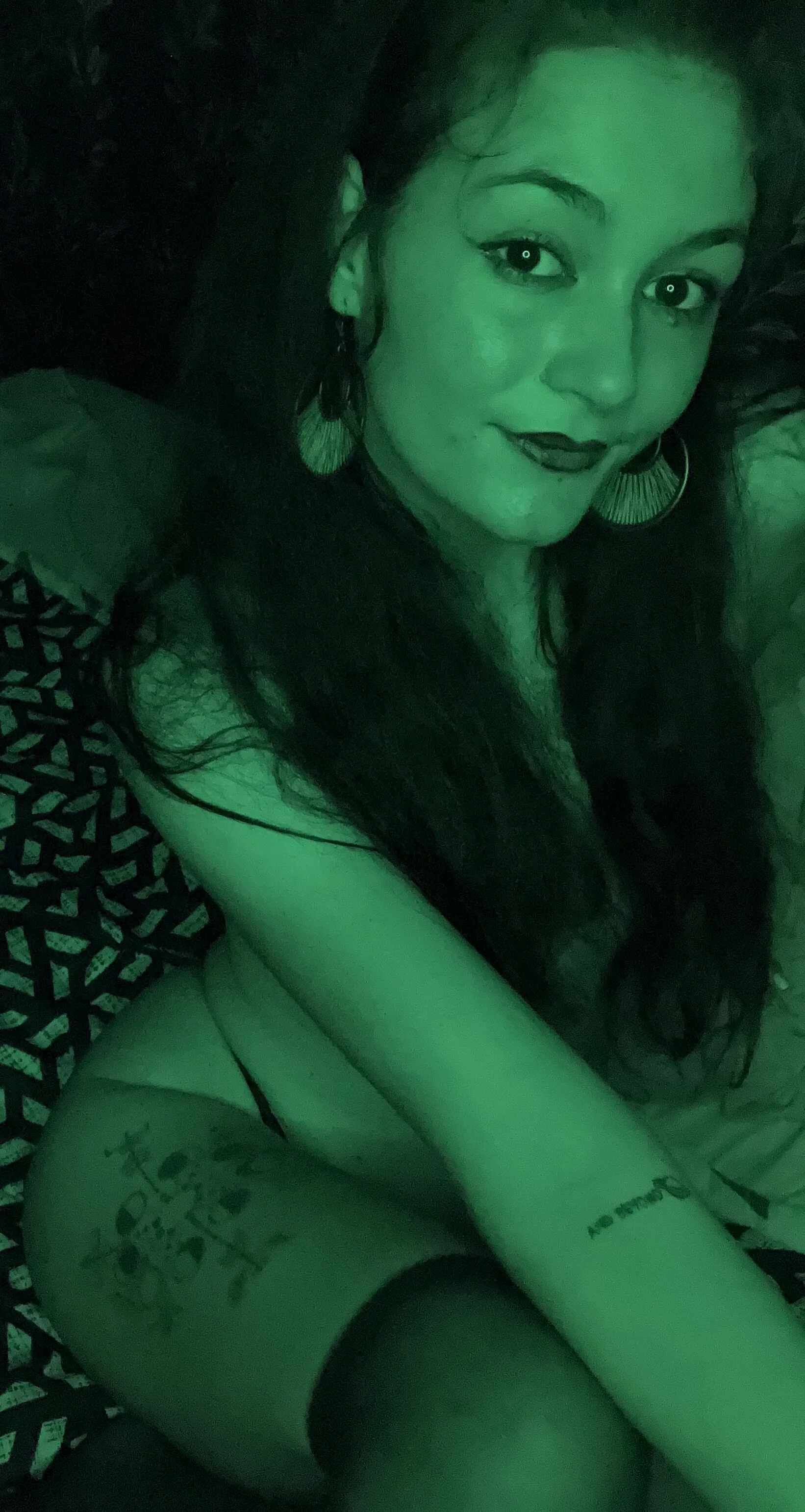 XXX Porn Photo of Nude SomeWhatFoxyX 8