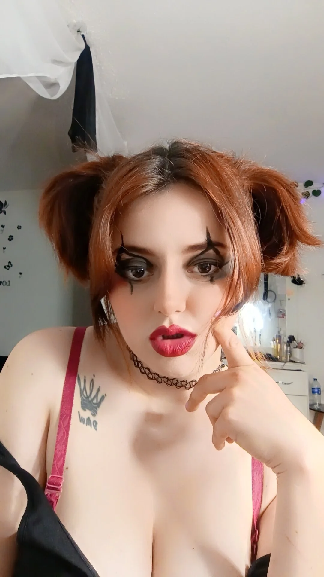 XXX Porn Photo of Nude Lin-cute 4