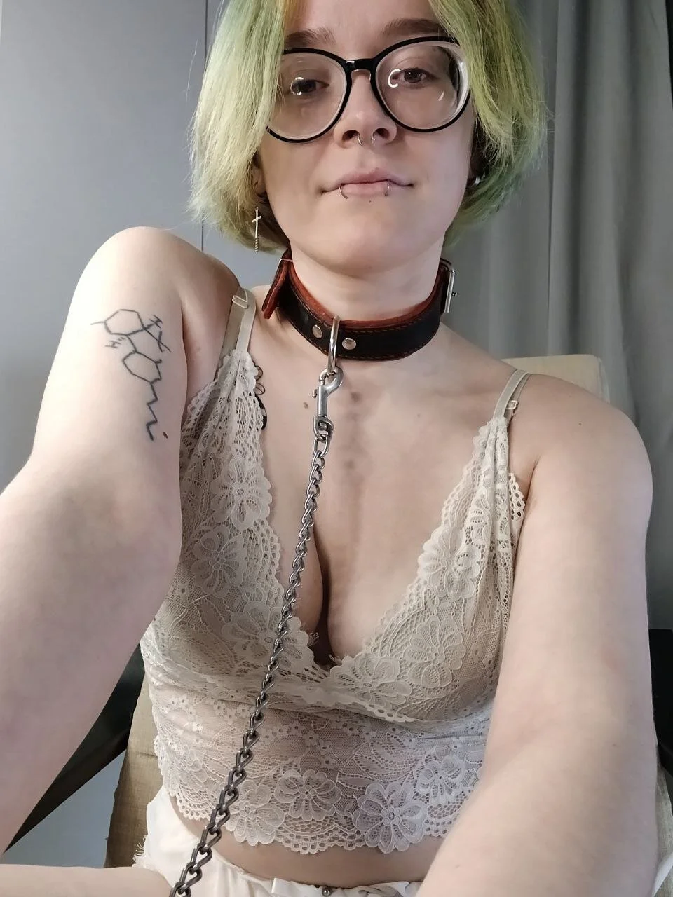 XXX Porn Photo of Nude alisahug 5