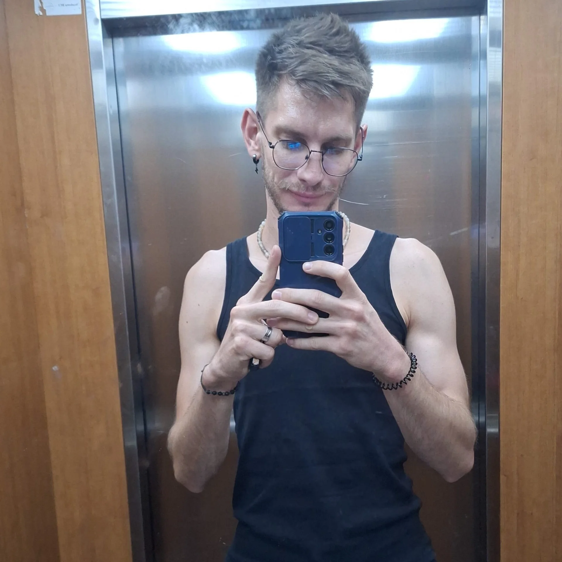 XXX Porn Photo of Nude ElioGray30 5