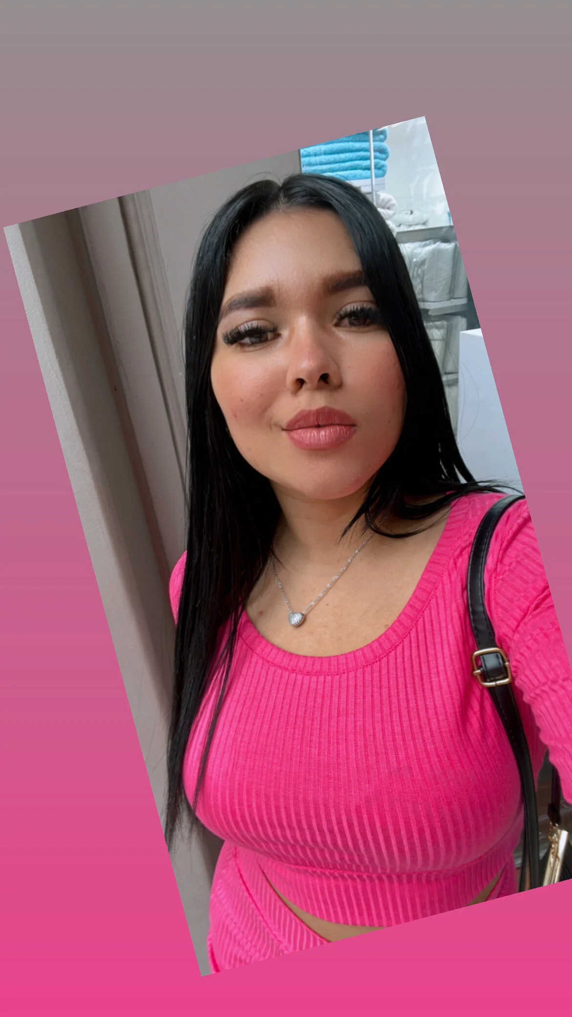 XXX Porn Photo of Nude BrendaCrean 28