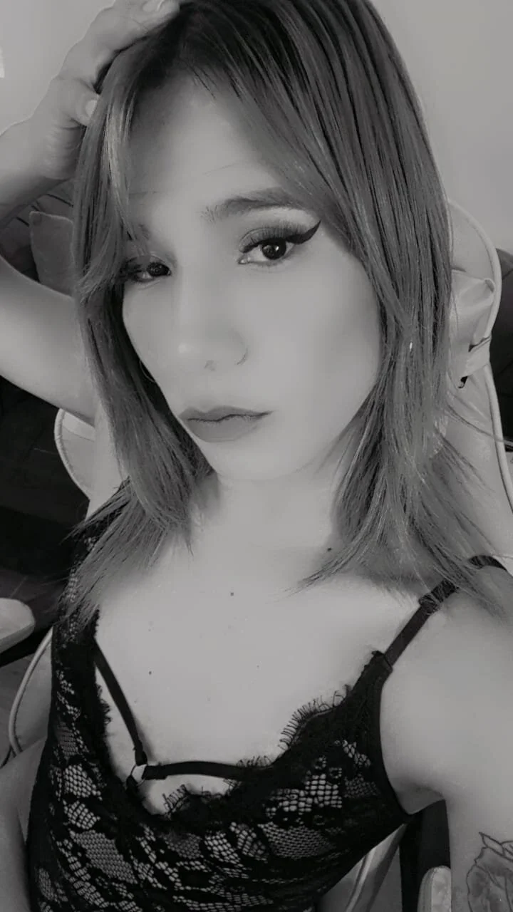 XXX Porn Photo of Nude Greichellsecret__ 1
