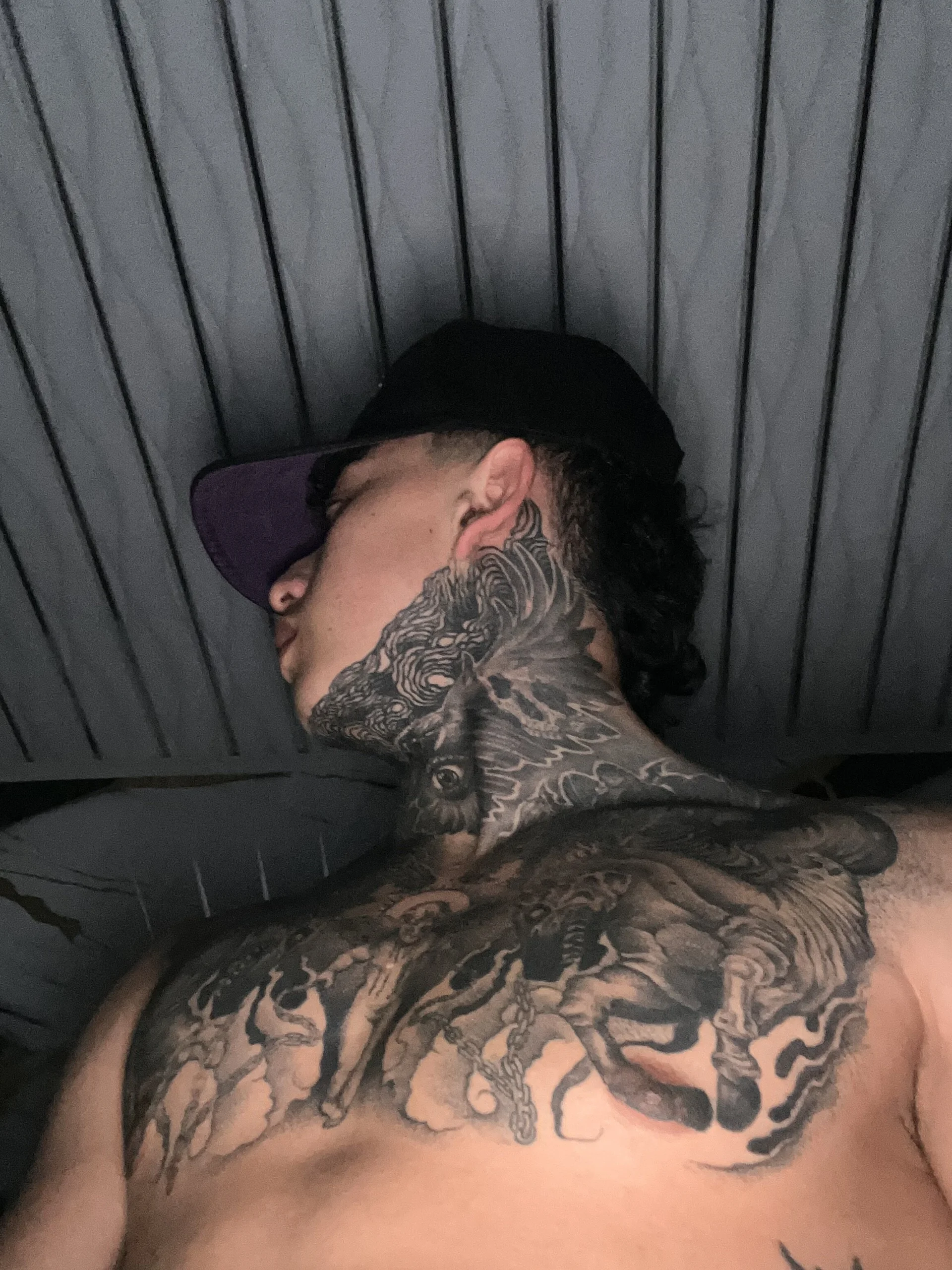XXX Porn Photo of Nude Kevin22_222 8