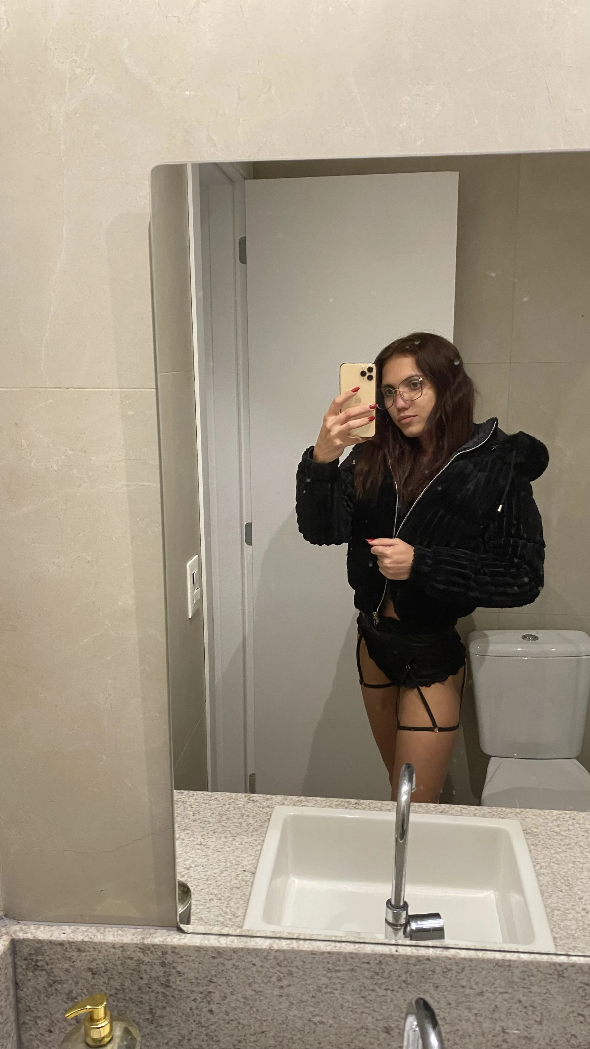 XXX Porn Photo of Nude hot_luma 1