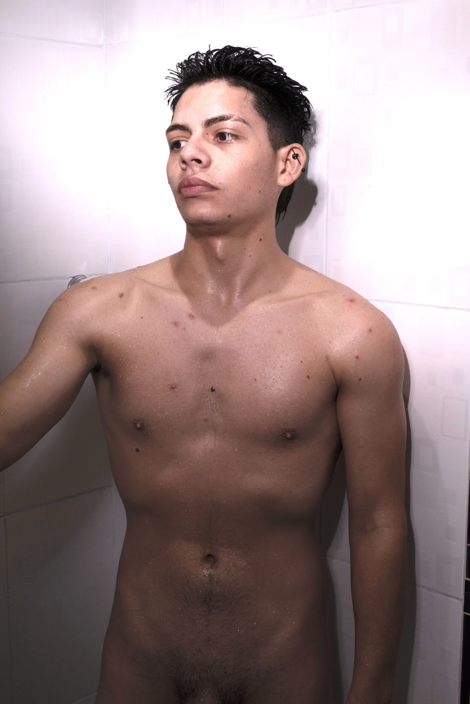 XXX Porn Photo of Nude JhosuaVega 10