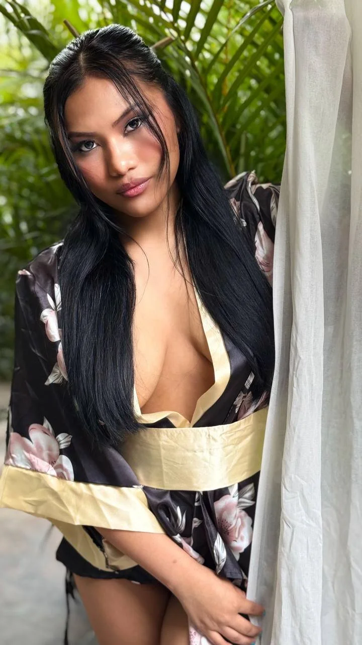 XXX Porn Photo of Nude NeoMeiXXX 4