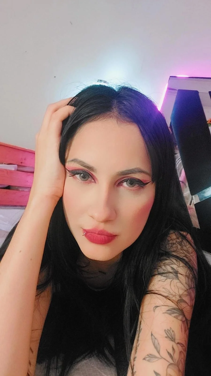 XXX Porn Photo of Nude Charllote23 28