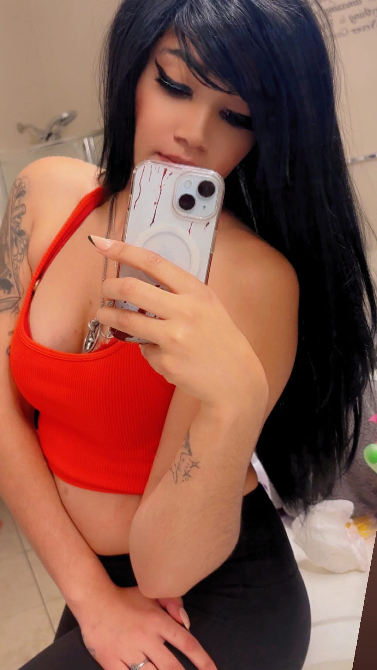 XXX Porn Photo of Nude Nikki_Graves_Official 16