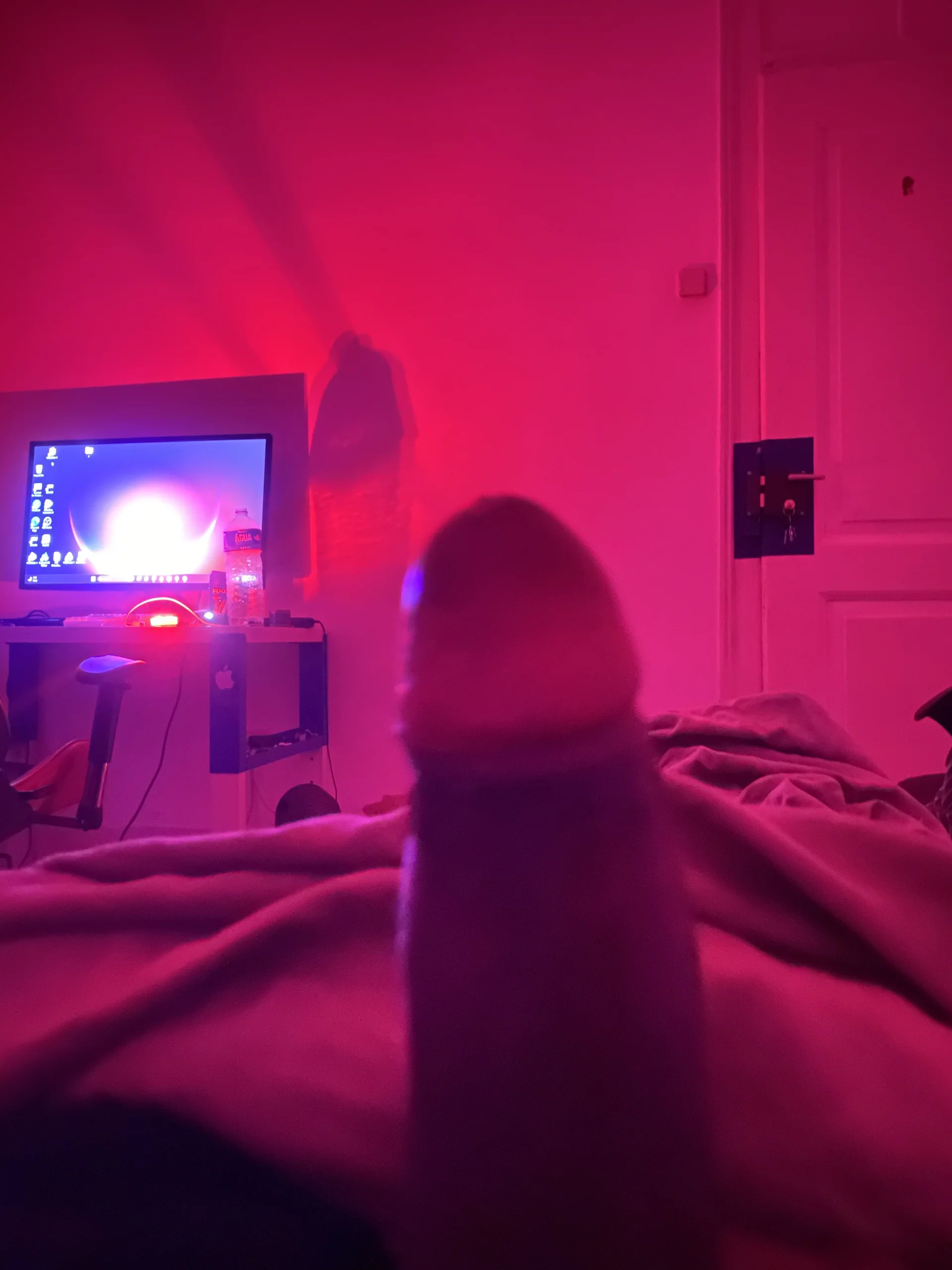 XXX Porn Photo of Nude Glock47tig 3