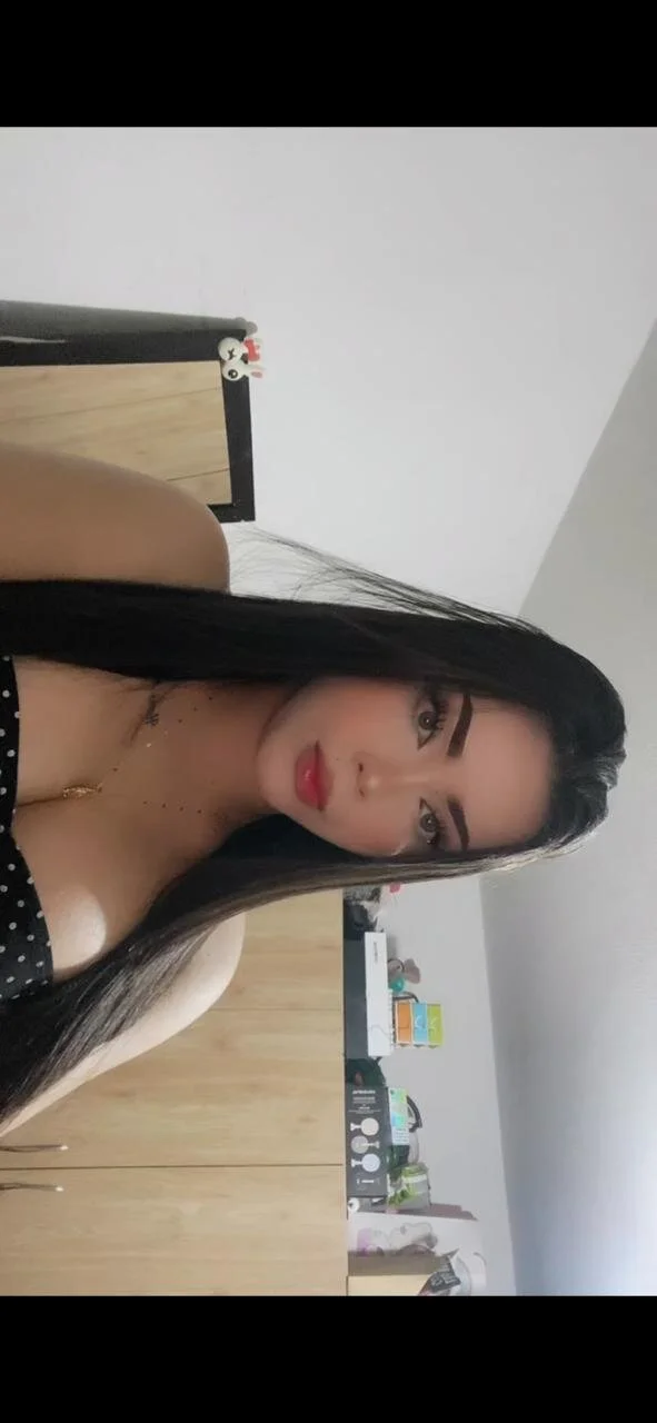 XXX Porn Photo of Nude sara_gomez06 3