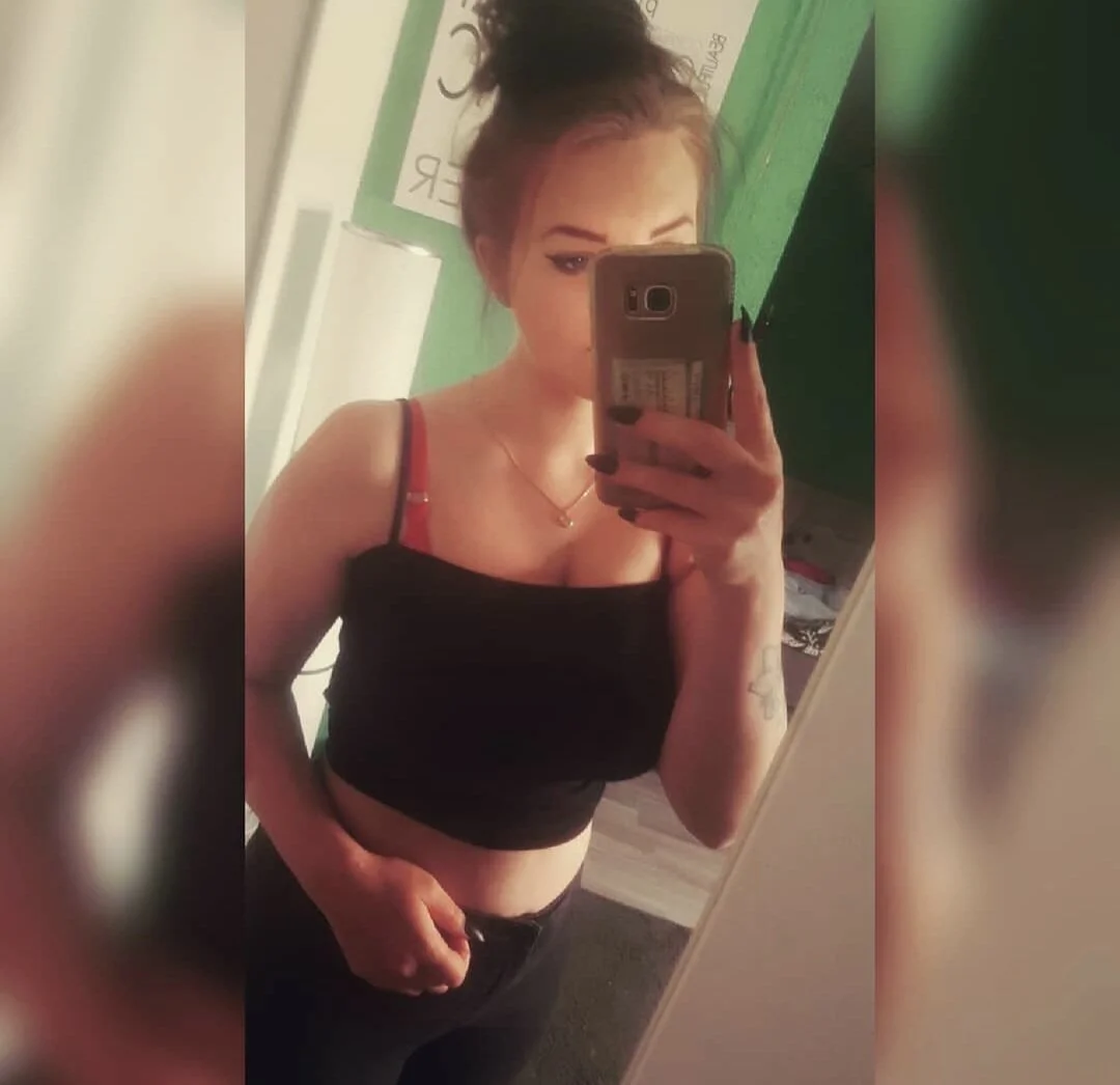 XXX Porn Photo of Nude MinchenBienchen98 8