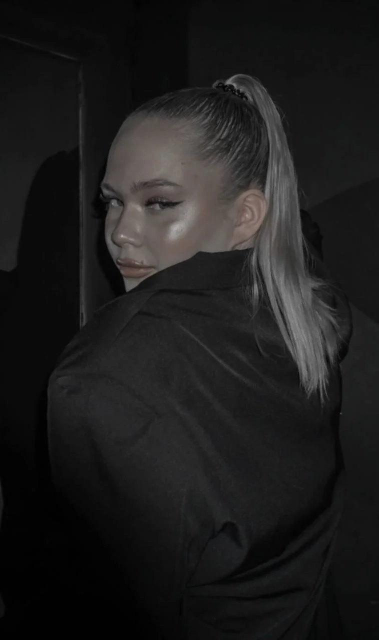 XXX Porn Photo of Nude MollyFenx 5