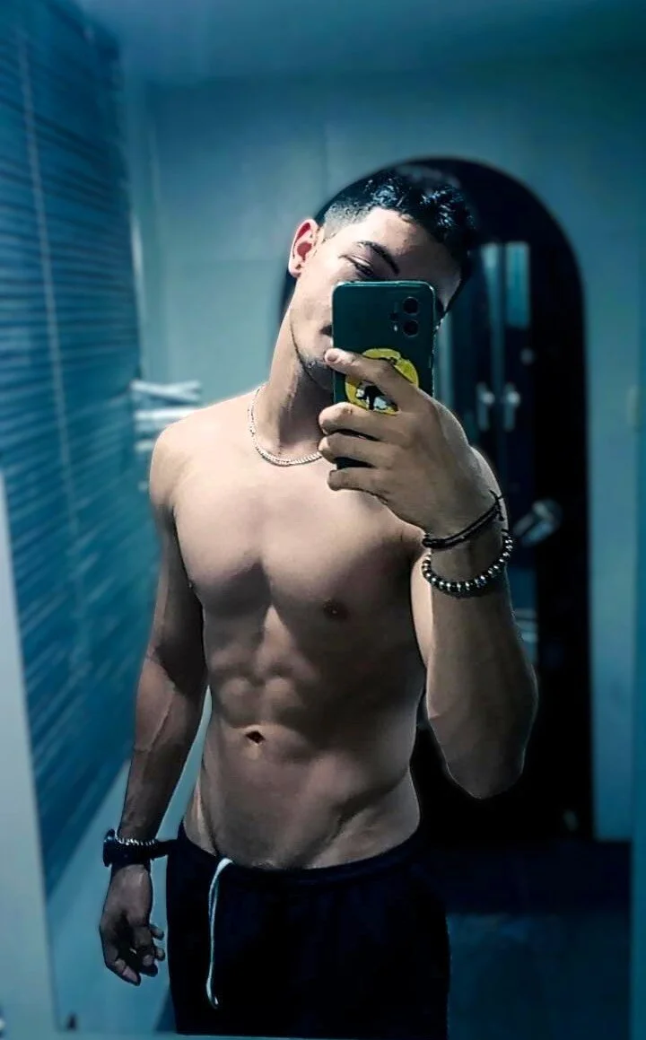 XXX Porn Photo of Nude andrew_colleman 11