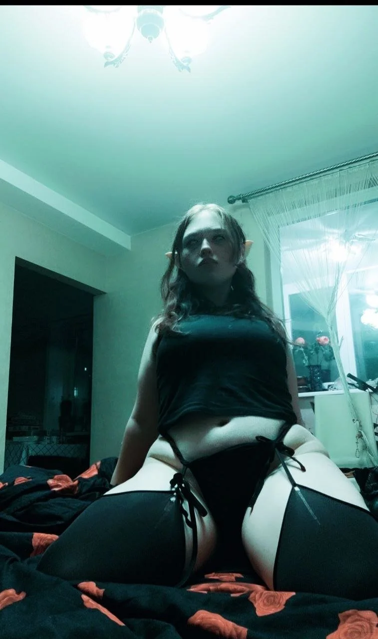 XXX Porn Photo of Nude Al1ce_Adams 4