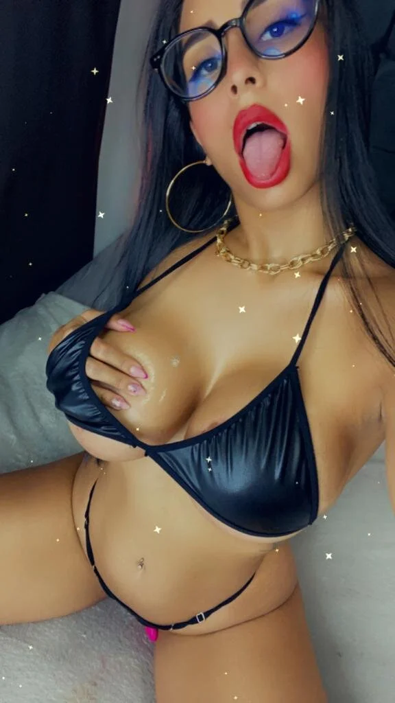 XXX Porn Photo of Nude lovely_violet13 37
