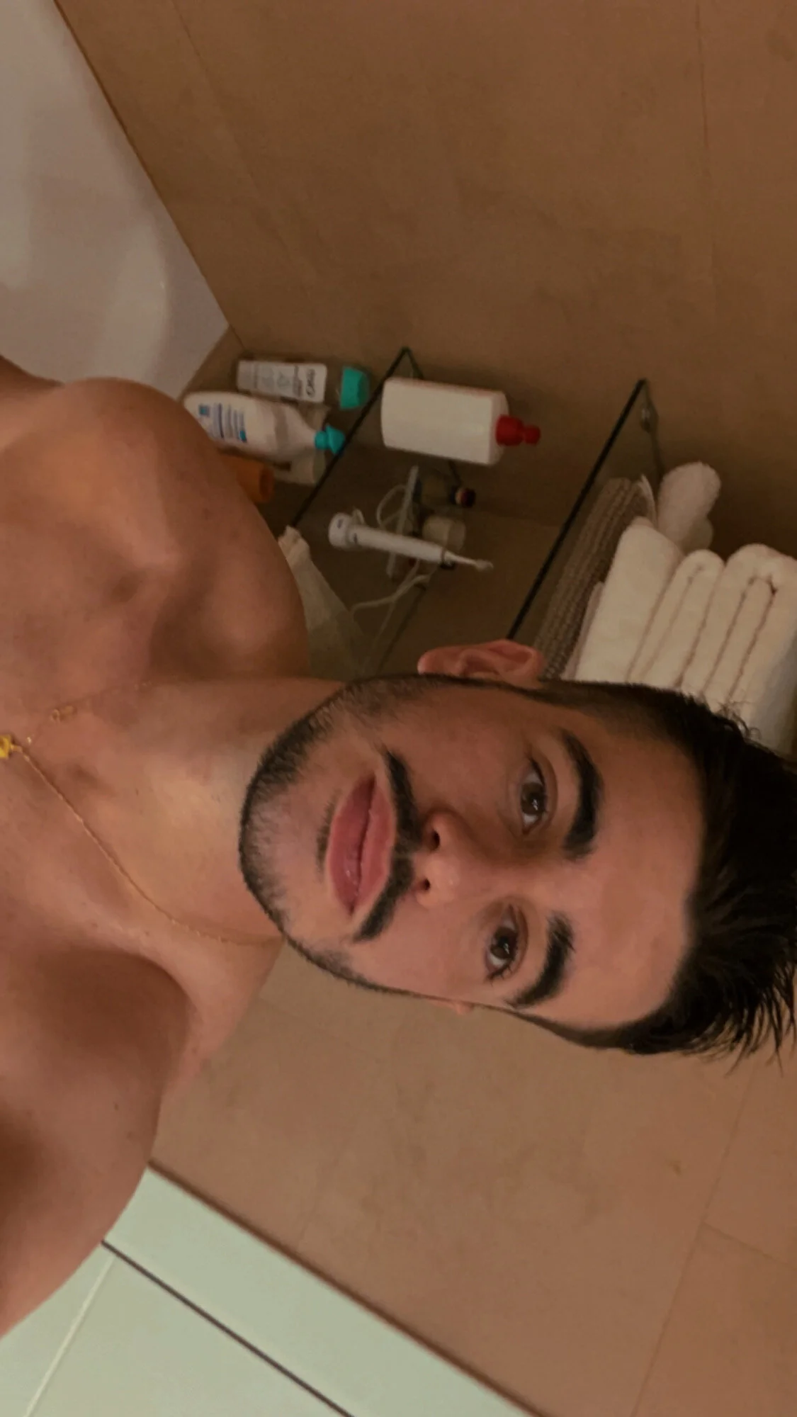 XXX Porn Photo of Nude Carl242000 2