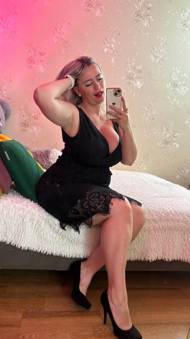 XXX Porn Photo of Nude KriisKiss 91