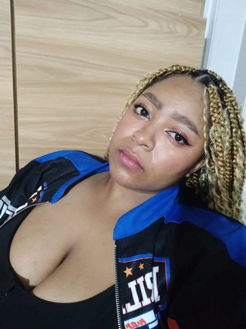 XXX Porn Photo of Nude Fenty_melo 2