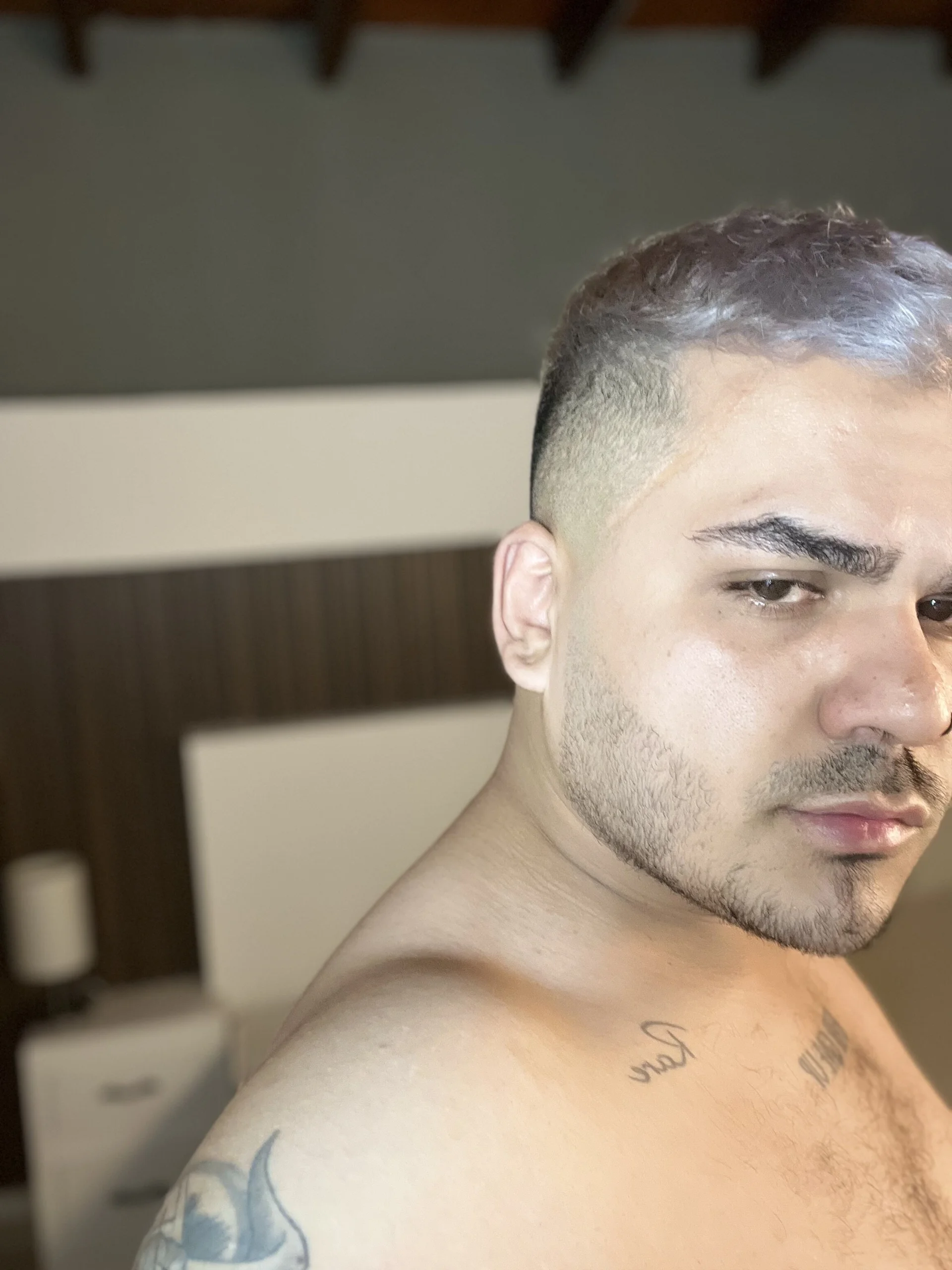 XXX Porn Photo of Nude KevinSpenser 4