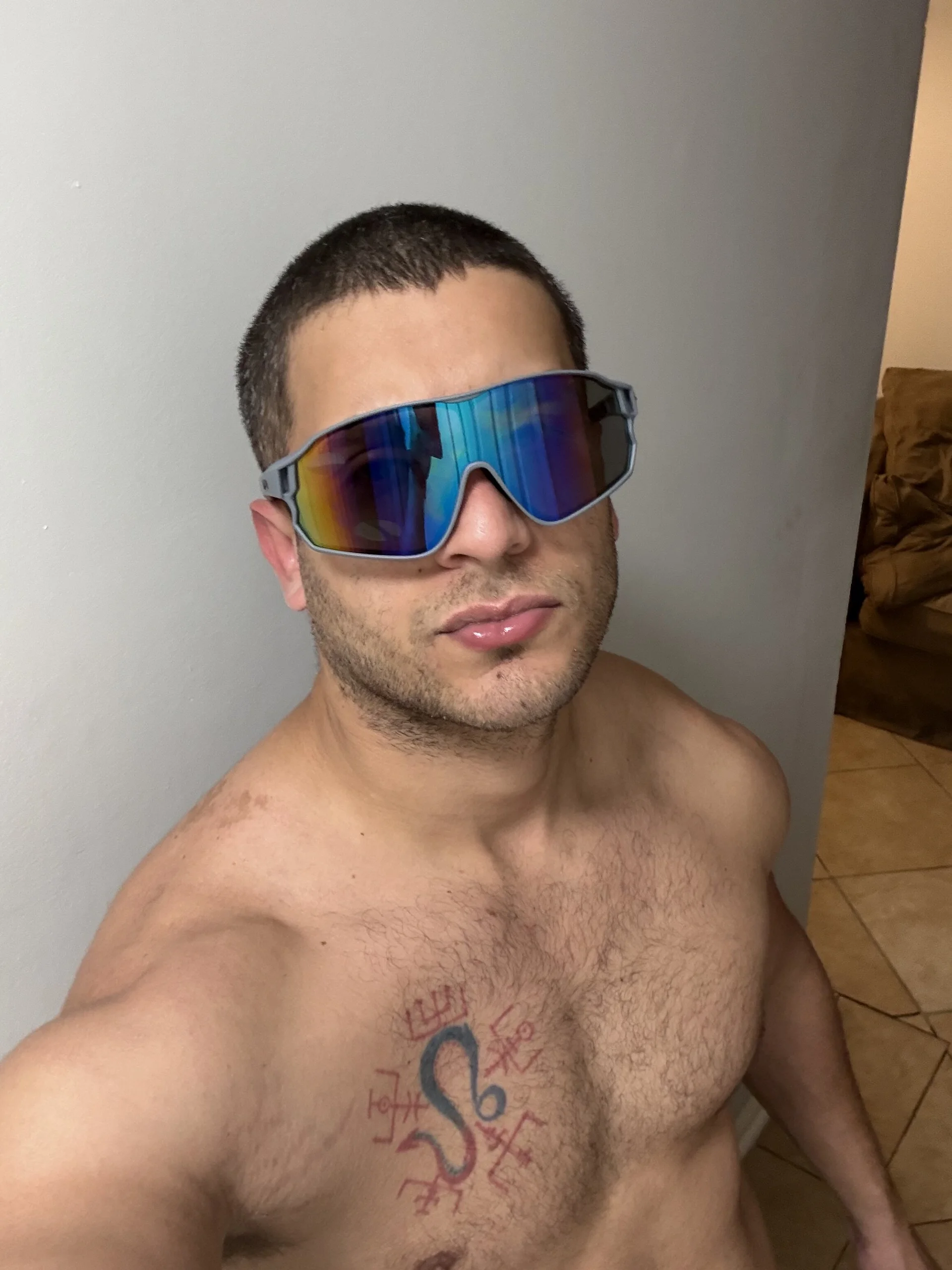 XXX Porn Photo of Nude apolo_strange 29